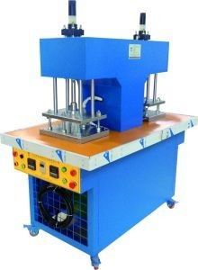 Καλή τιμή. Ψηφιακή αυτόματη μηχανή ανάγλυψης ρούχων Υδραυλική υψηλής συχνότητας σε απευθείας σύνδεση